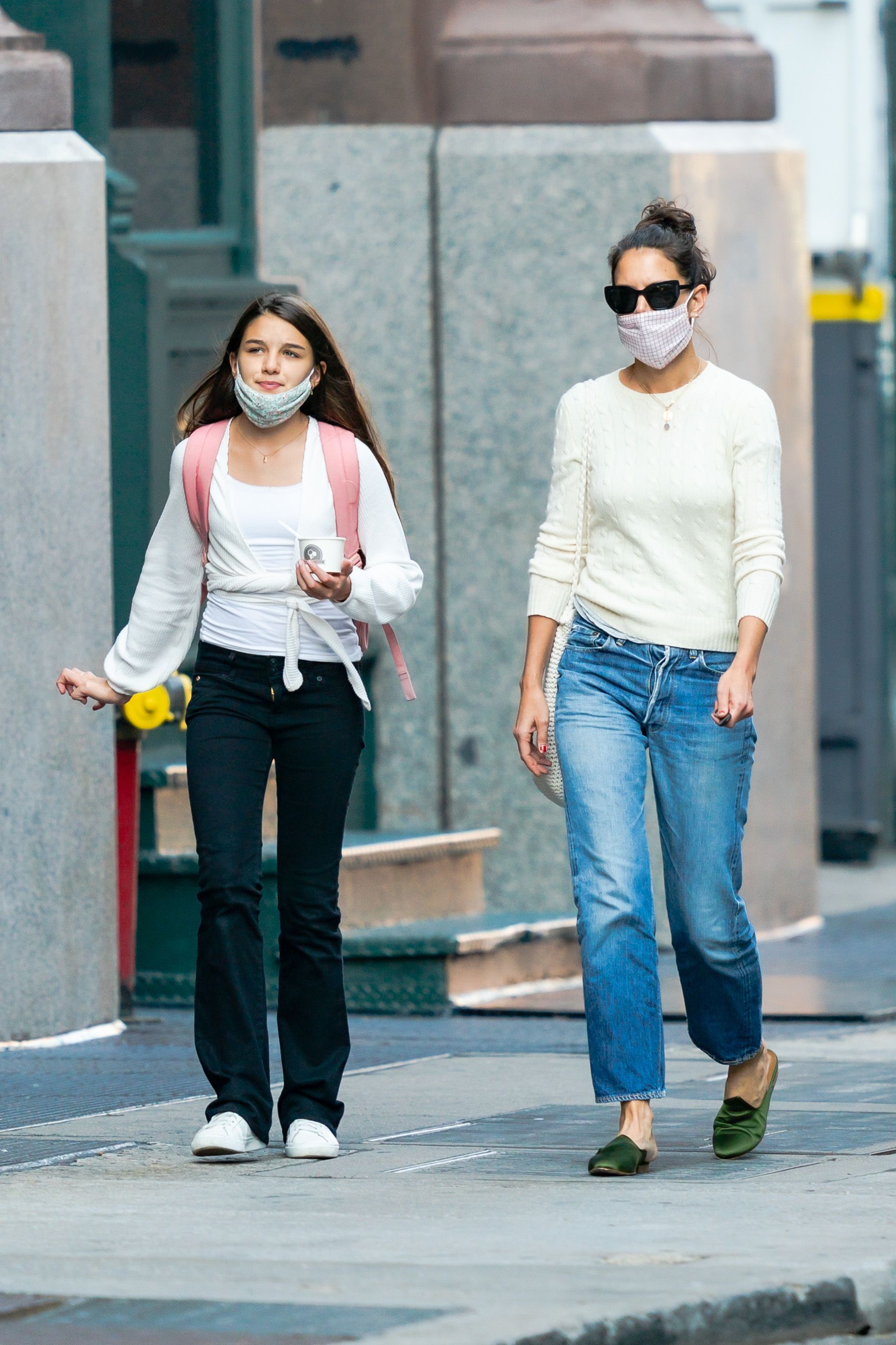 Suri Cruise and Katie Holmes are seen on September 8, 2020 in New York City.  |  Source: Getty Images