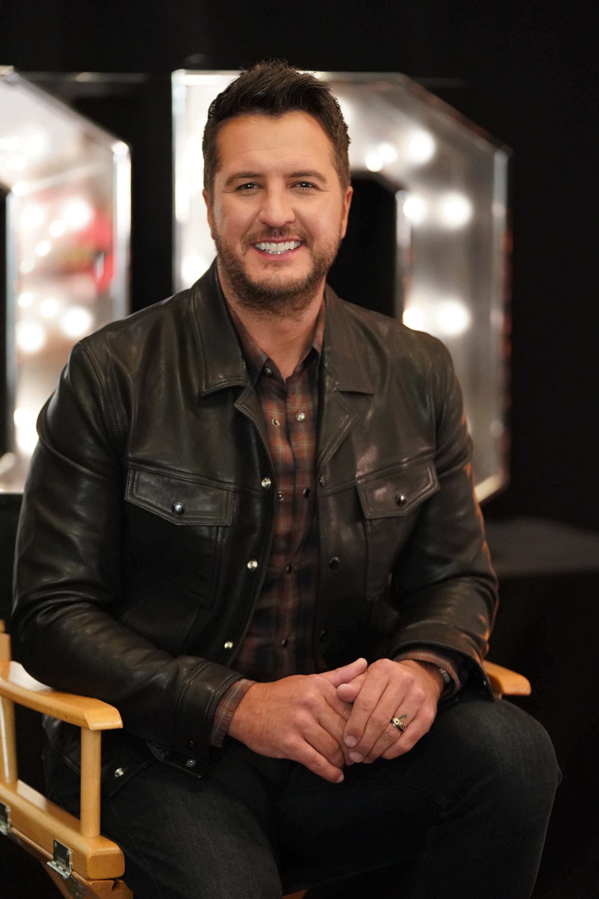 Country singer Luke Bryan during season 4 of the ABC singing contest "american idol" ┃ Source: Getty Images